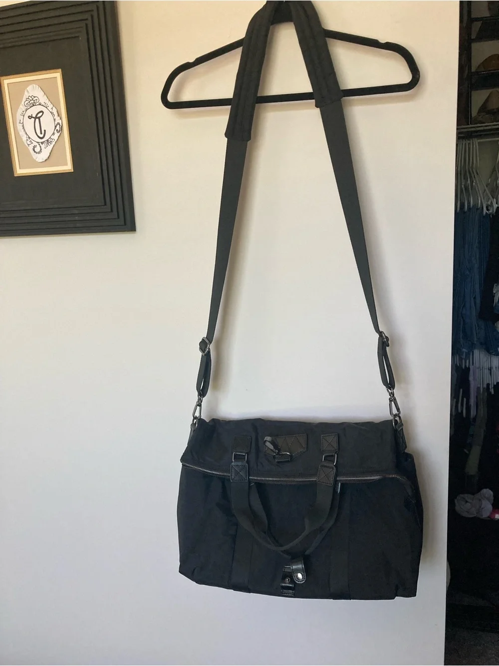 Twelvelittle sleek black